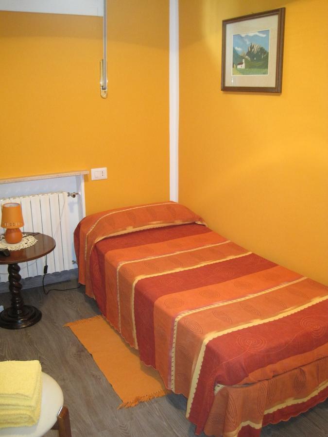 Bed And Breakfast Lo Scrigno Polinago Quarto foto